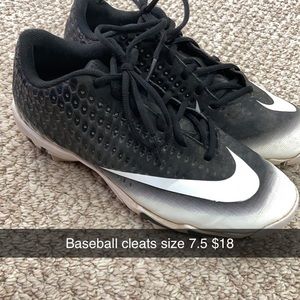 Men’s Nike Baseball Cleats - size 7.5